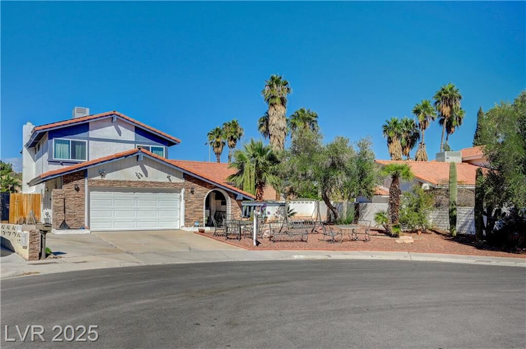 Property Photo: 3568 Taos Lane NV 89121