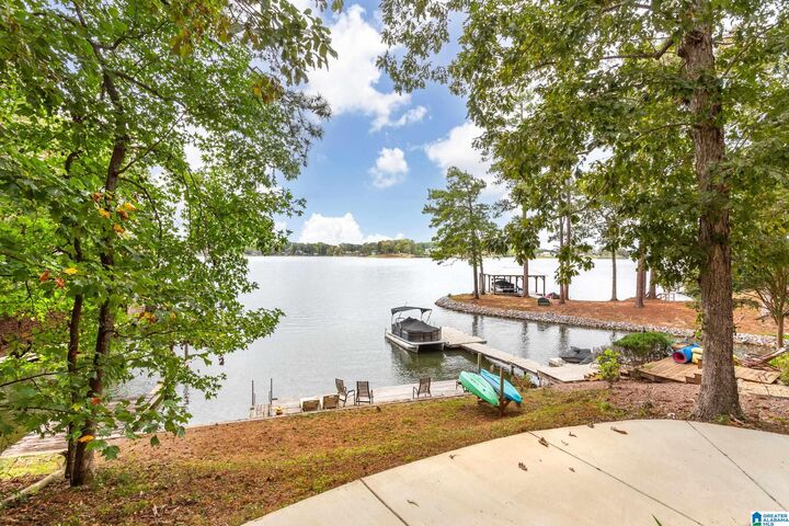 Property Photo: 265 Lakeland Hills Drive AL 35160