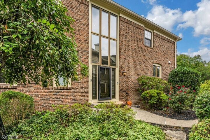 4 Trevino Ct 4  Florham Park Boro NJ 07932 photo