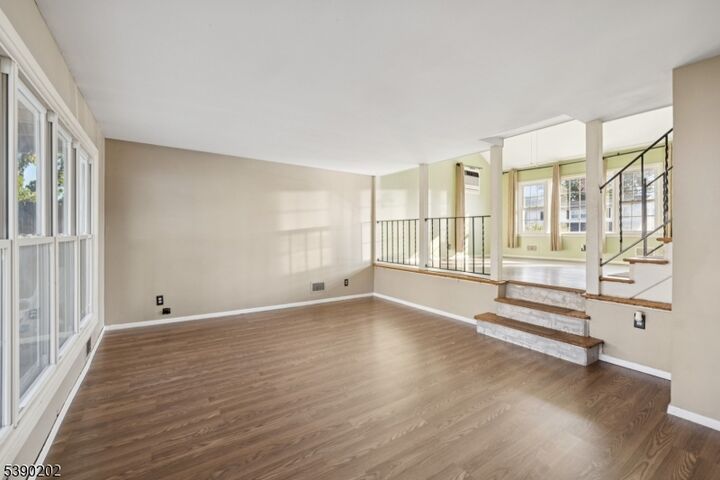 Property Photo: 49 Cleveland Ave NJ 07067