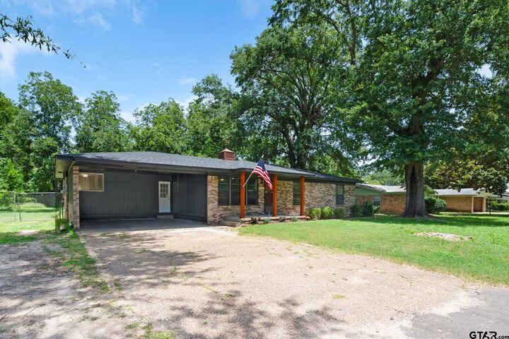 Property Photo: 12864 Morningside Dr TX 75704
