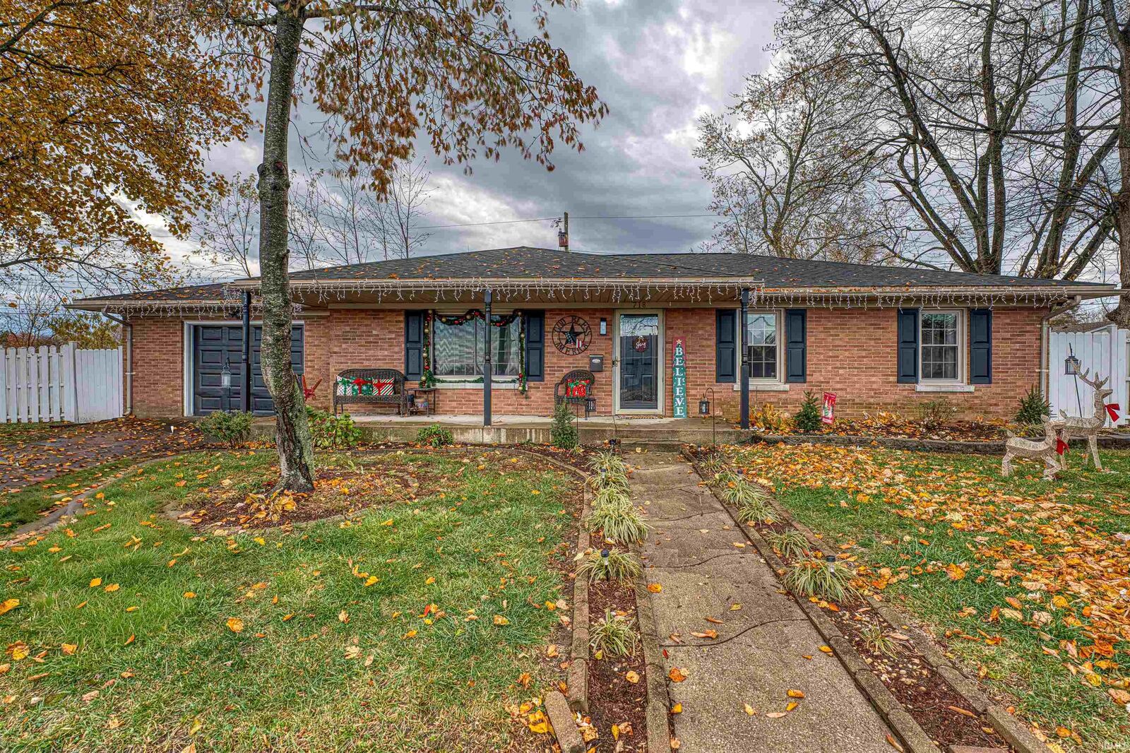 Property Photo:  718 Davis Drive  IN 47620 