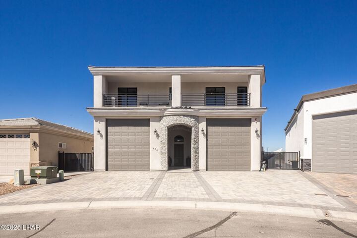 676 Grand Island Cir  Lake Havasu City AZ 86403 photo