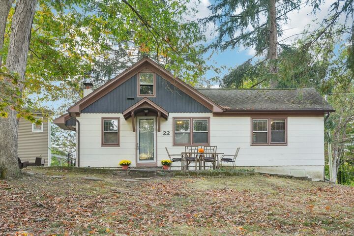Property Photo:  22 Morgans Way  NY 10925 