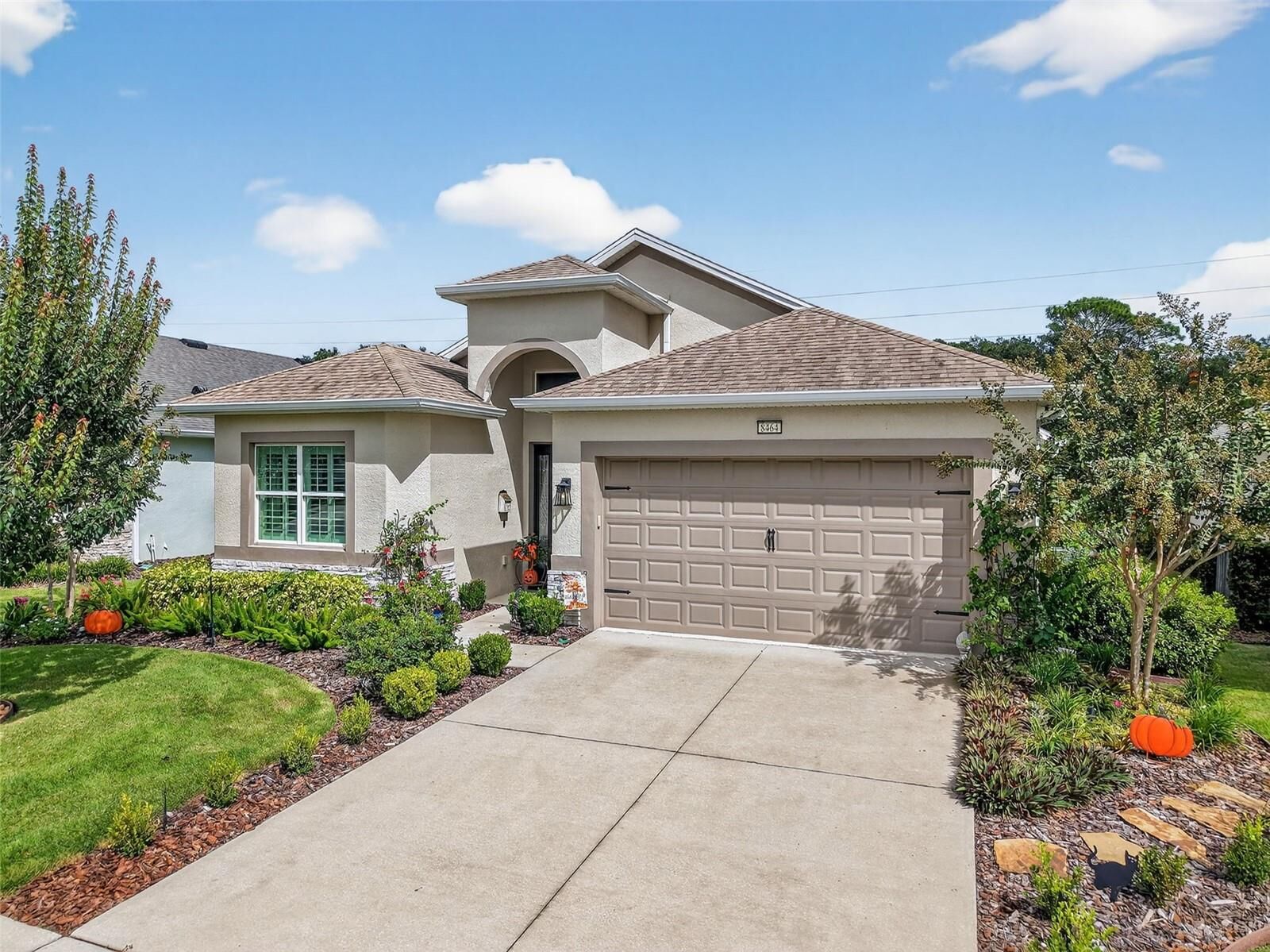 Property Photo: 8464 Bridgeport Bay Circle FL 32757