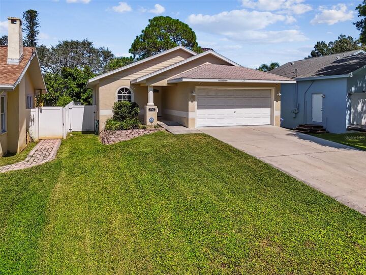 1763 Montana Avenue NE  St Petersburg FL 33703 photo