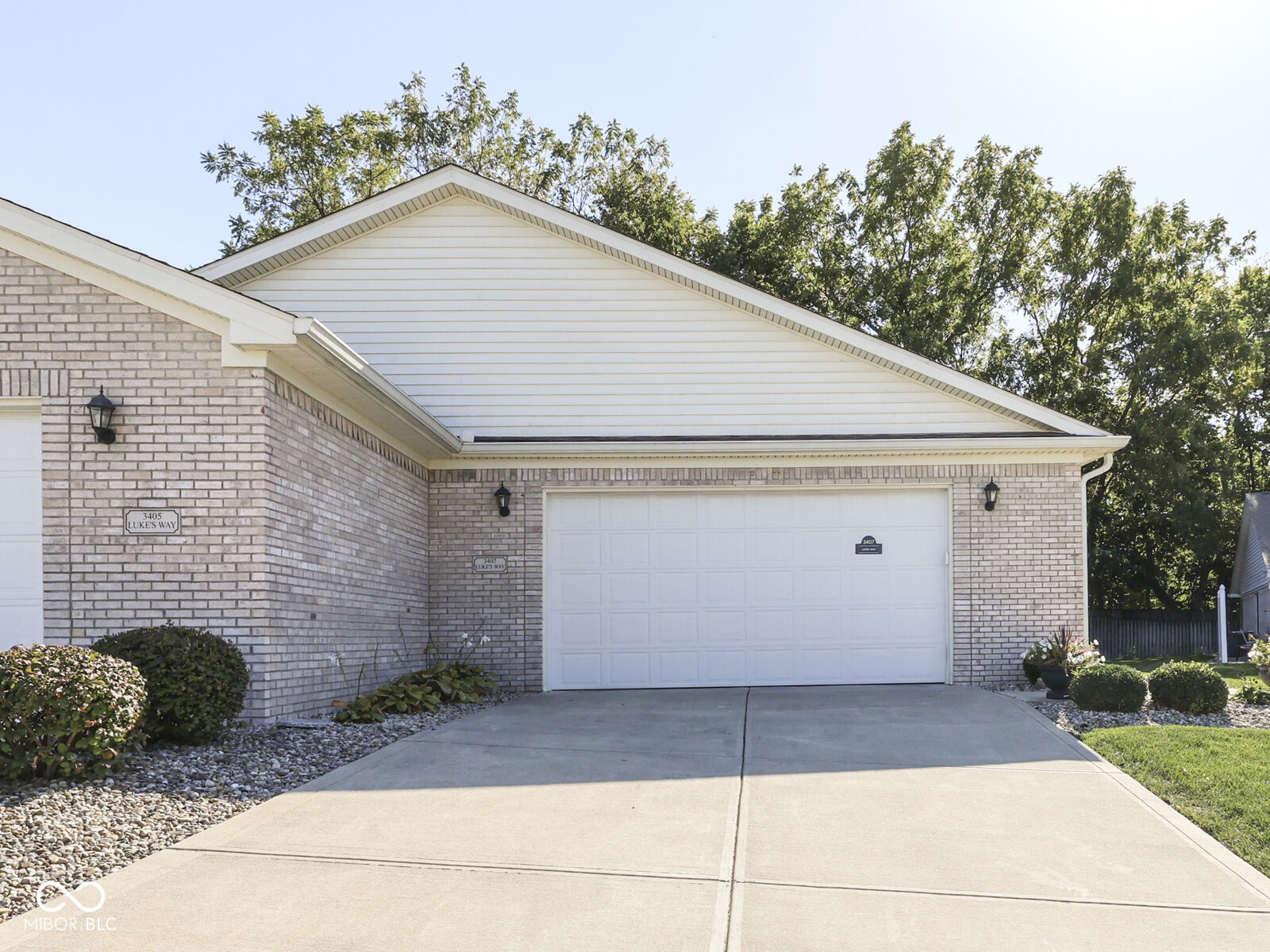 Property Photo:  3407 Lukes Way  IN 46143 