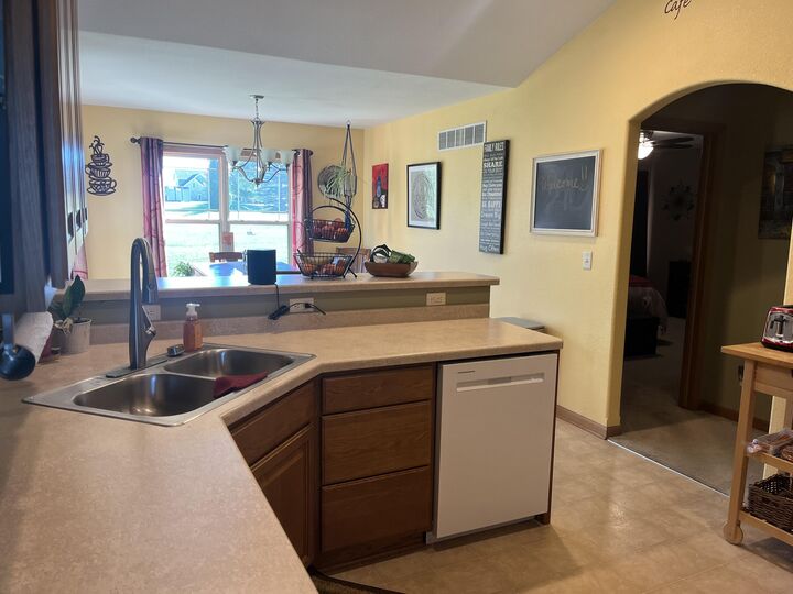 Property Photo: 1900 Hillside Rd WI 53086