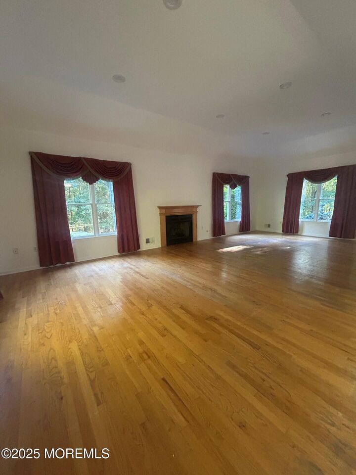 Property Photo:  6 Mercy Mount Way  NJ 08510 