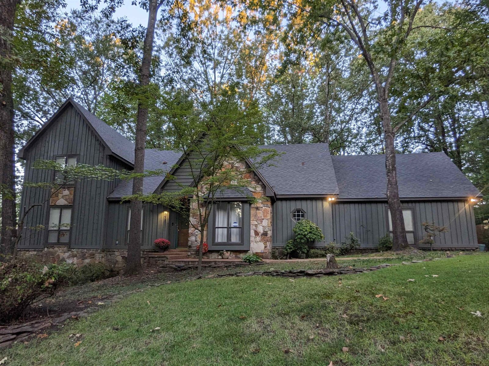Property Photo: 337 Almstead Cv TN 38018