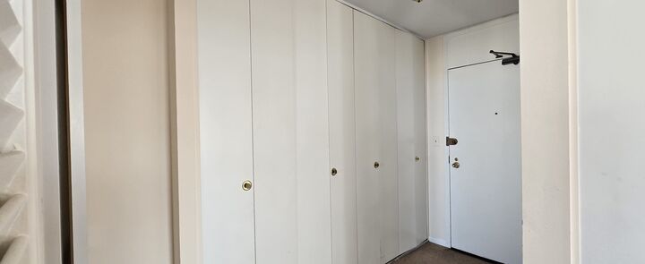 Property Photo: 5455 N Sheridan Road 2415 IL 60640