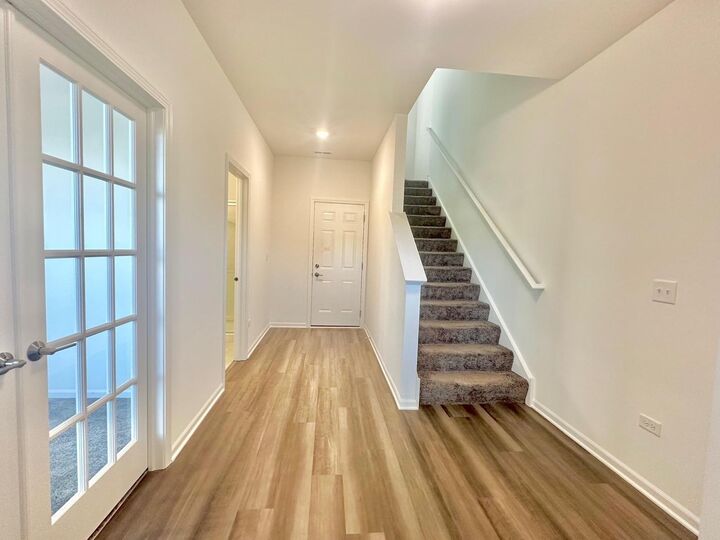 Property Photo: 1544 Syracuse Drive IL 60030