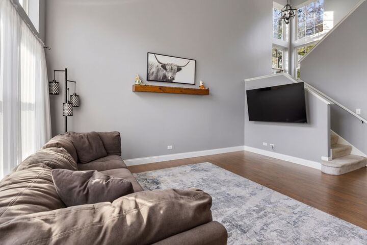 Property Photo: 897 N Camden Lane IL 60177