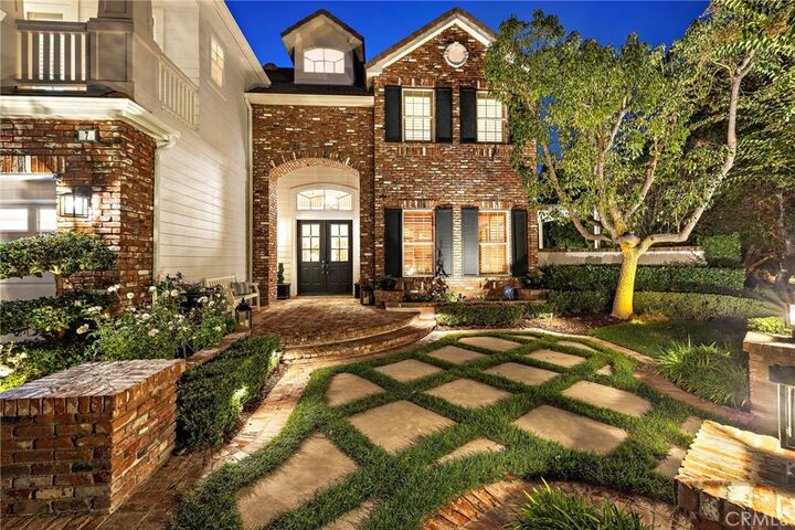 Property Photo:  7 Knotty Oak Circle  CA 92679 