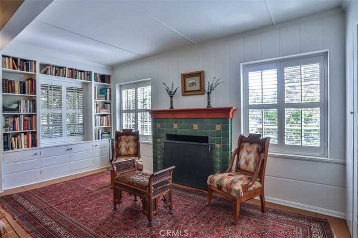Property Photo:  357 W 10th  CA 91711 