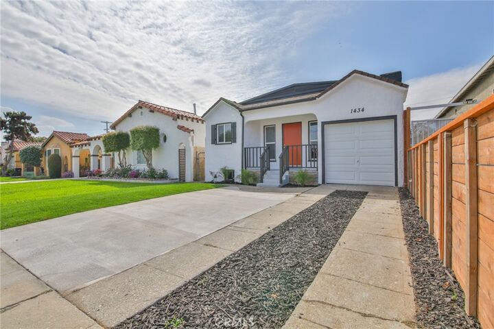 Property Photo: 1434 W 92nd St CA 90047
