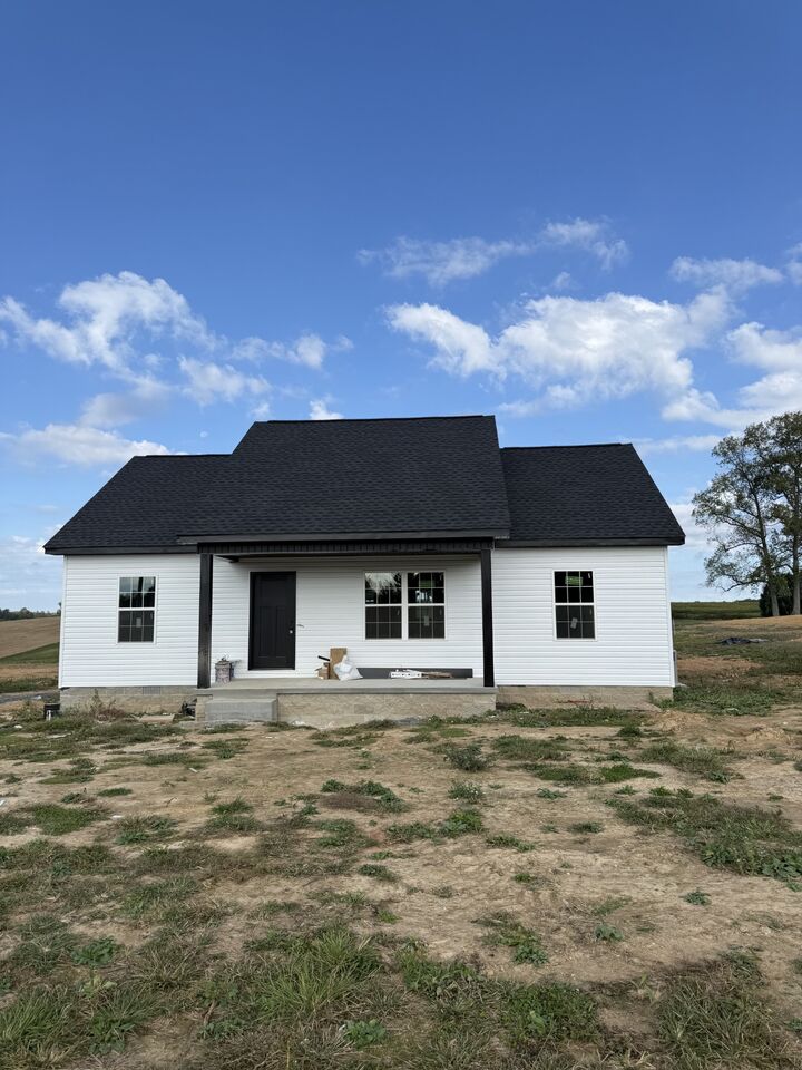 4805 Akersville Rd  Lafayette TN 37083 photo