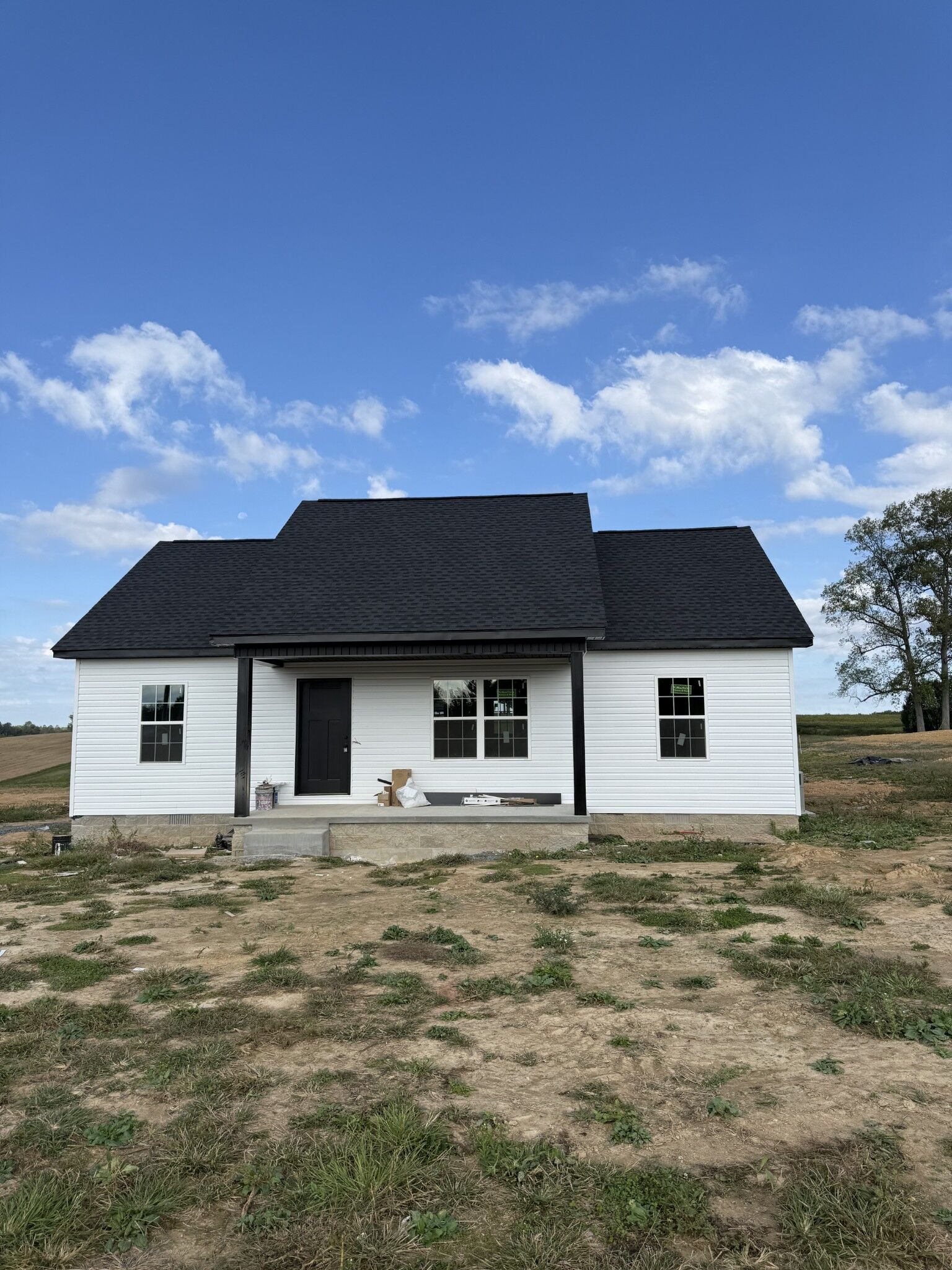 Property Photo:  4805 Akersville Rd  TN 37083 