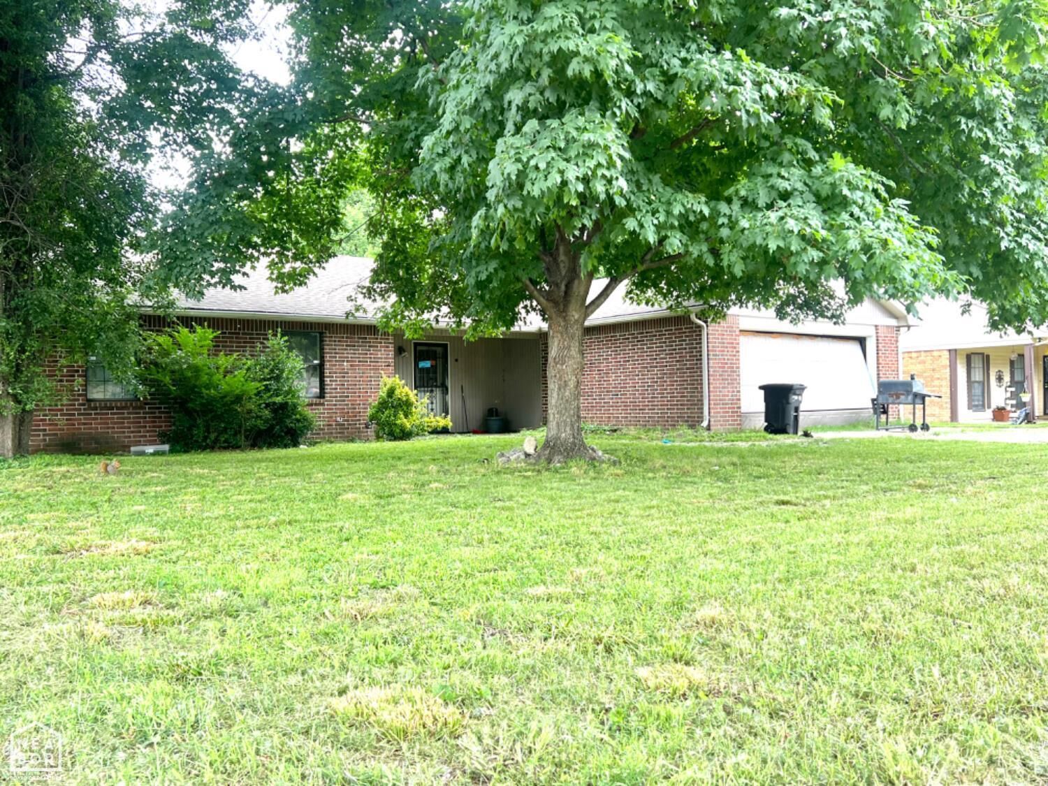 Property Photo: 1104 Mayfair Lane AR 72315