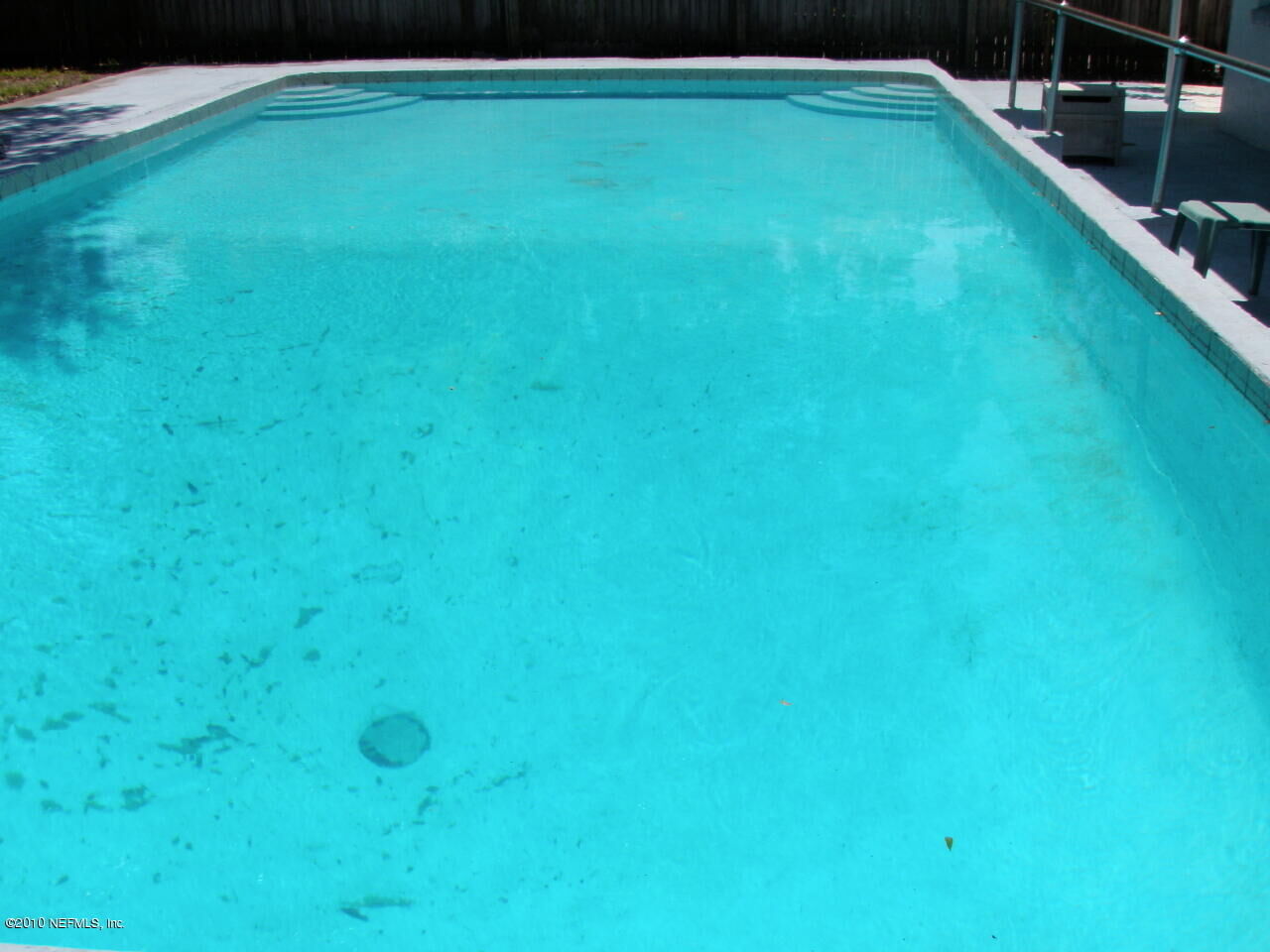Property Photo:  2423 Green Oak Drive  FL 32211 