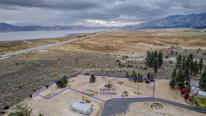 Property Photo:  632 US Hwy 395 South  NV 89704 