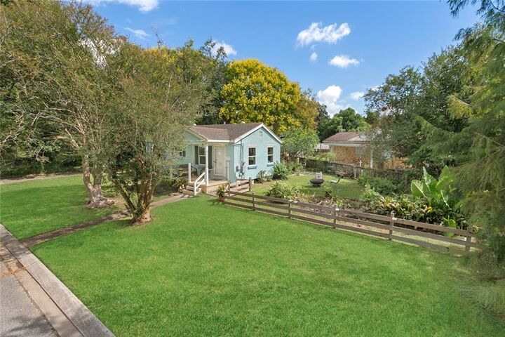 Property Photo: 116 Danny Drive LA 70131