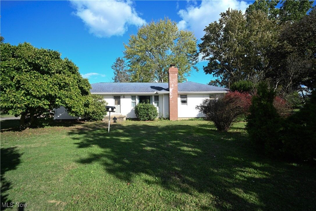 Property Photo:  14775 Duck Creek Road  OH 44460 