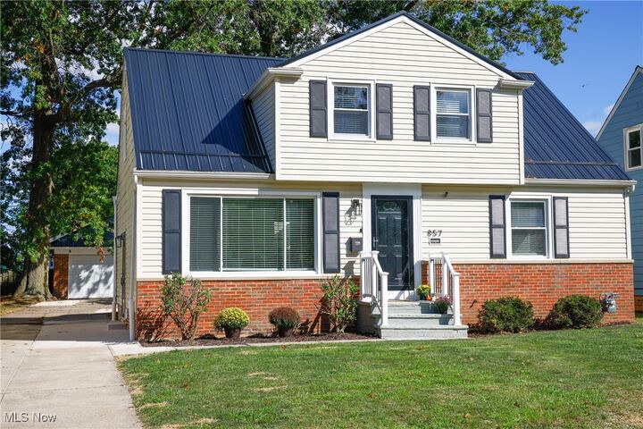 Property Photo: 857 Bryn Mawr Avenue OH 44092