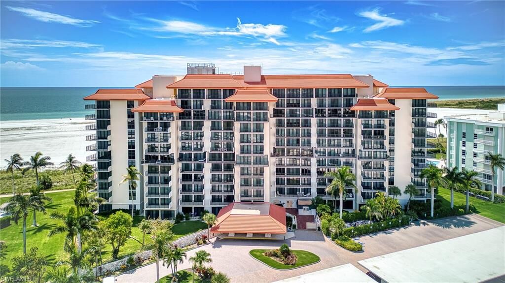 Property Photo:  180 Seaview Ct 1003  FL 34145 