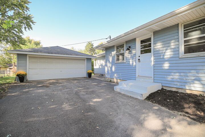 Property Photo: 9824 Fremont Avenue S MN 55431