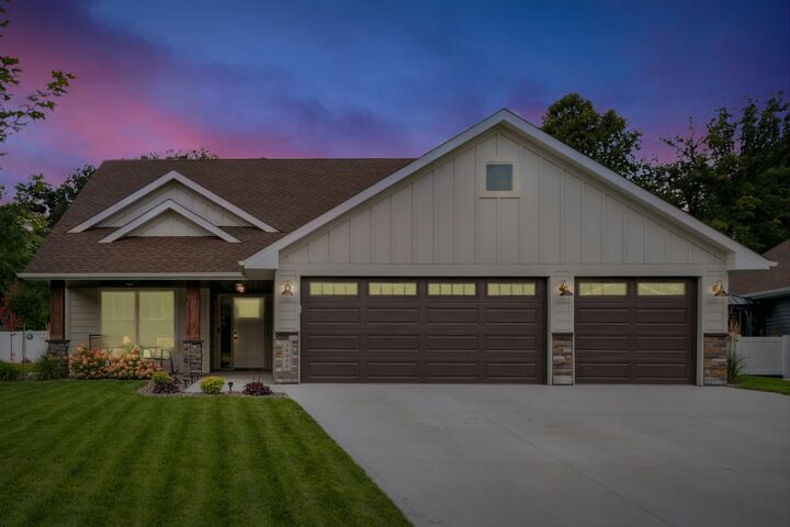 Property Photo: 38958 Elm Court MN 55056