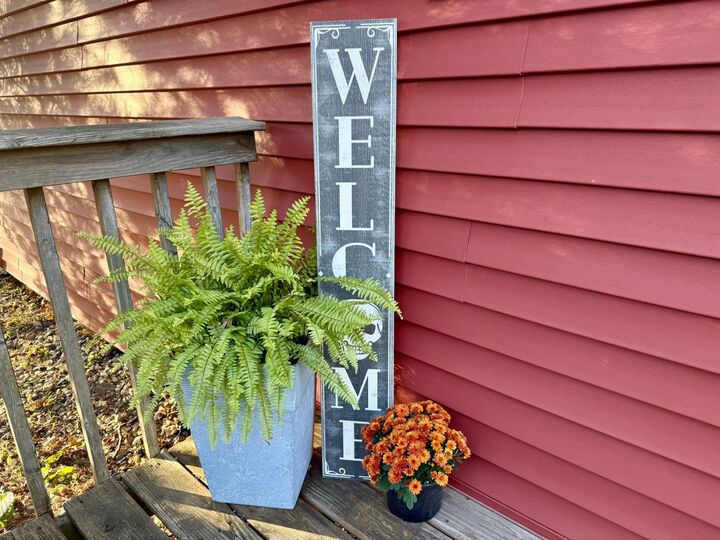 Property Photo:  1004 6th Avenue E  MN 56308 