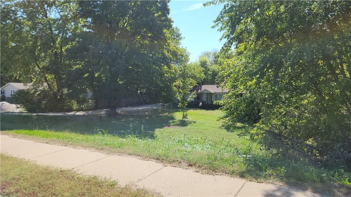 Property Photo:  413 W Highway 264  AR 72764 