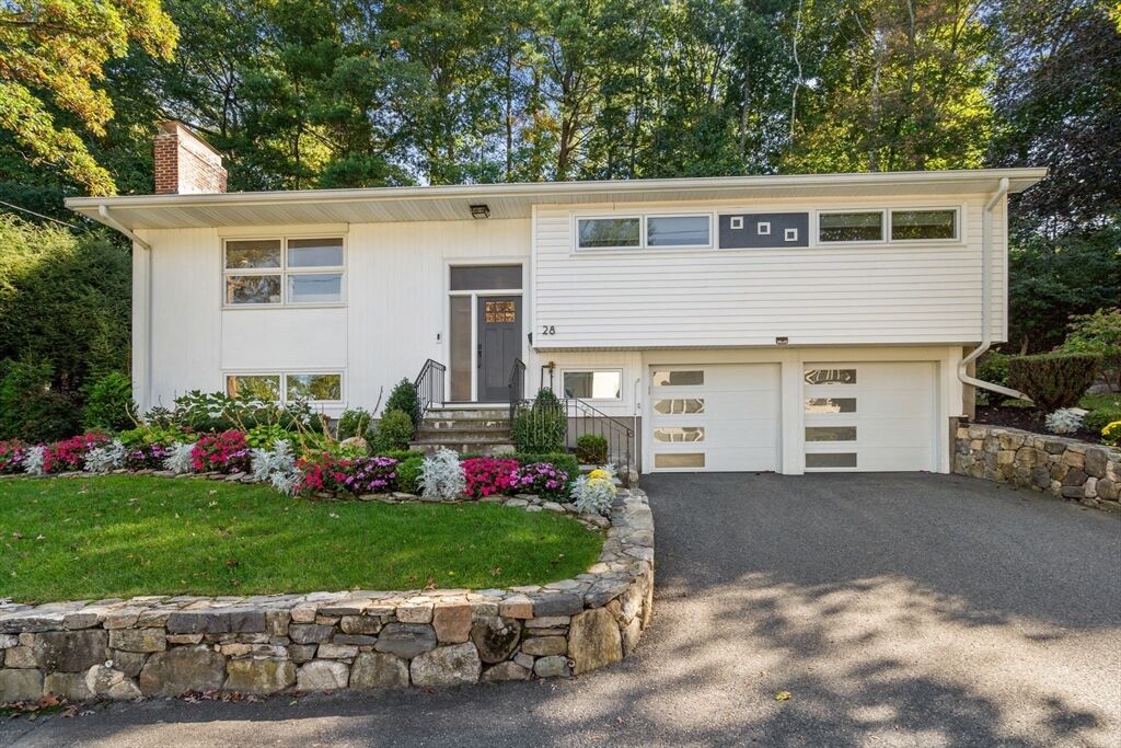 Property Photo:  28 Woodbine Circle  MA 02494 