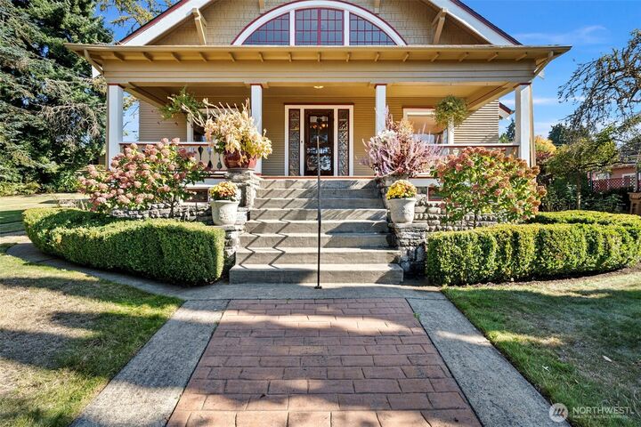Property Photo:  5631 S K Street  WA 98408 
