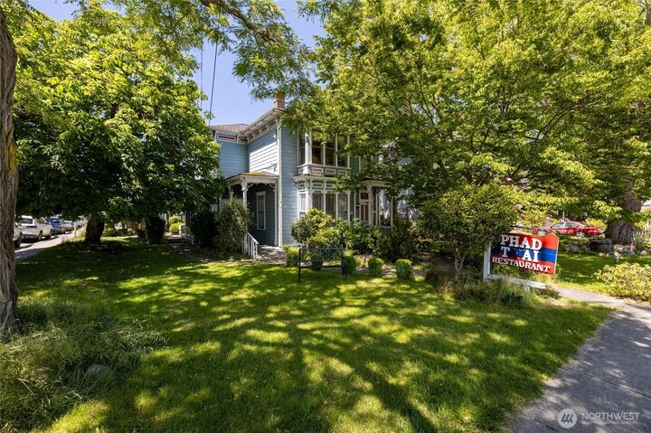 Property Photo: 602 N Main Street WA 98239