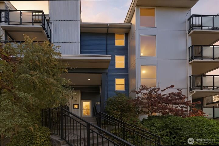 Property Photo: 2510 W Bertona Street 322 WA 98199