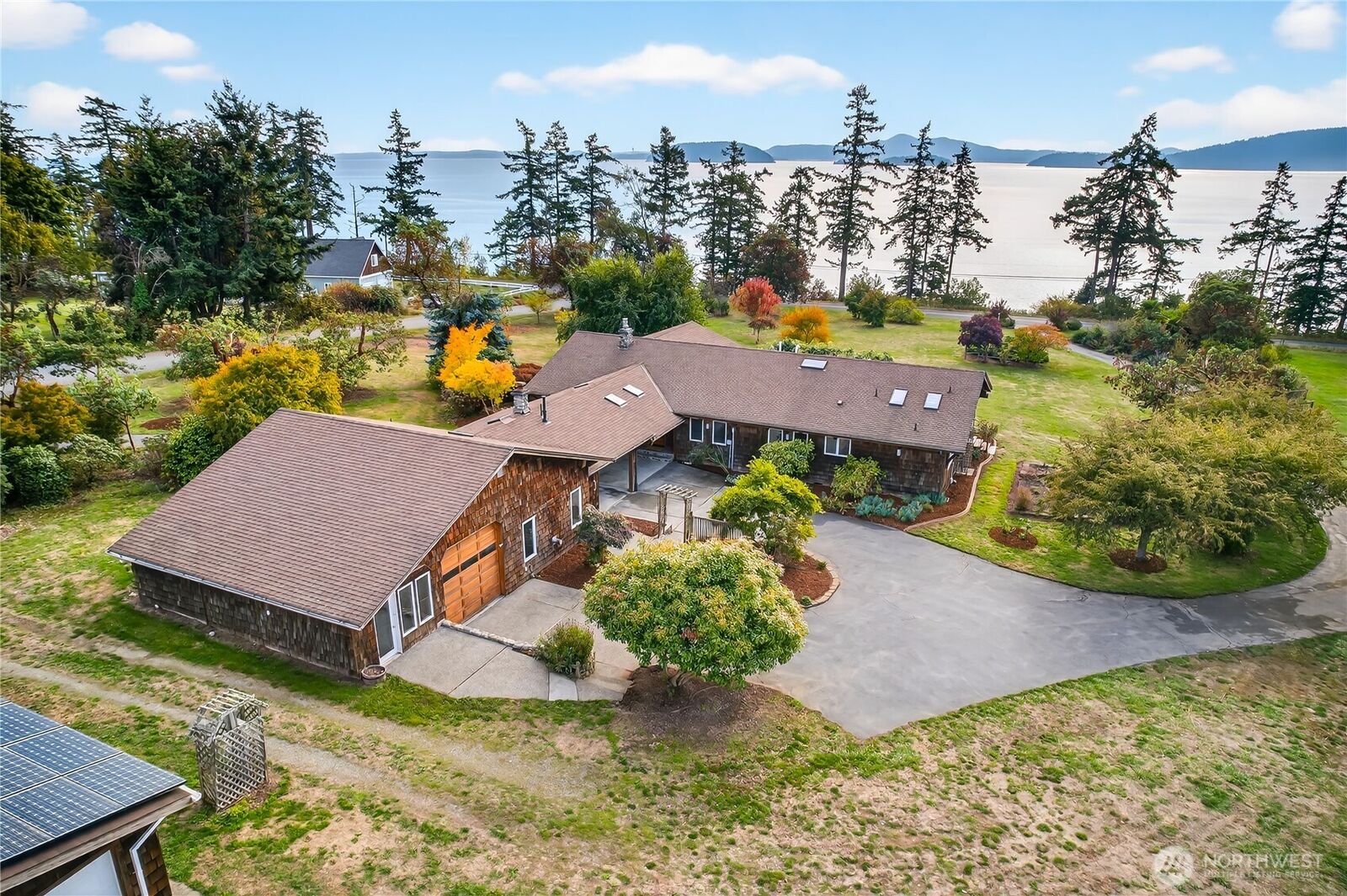 Property Photo:  5218  Filbert Street  WA 98232 