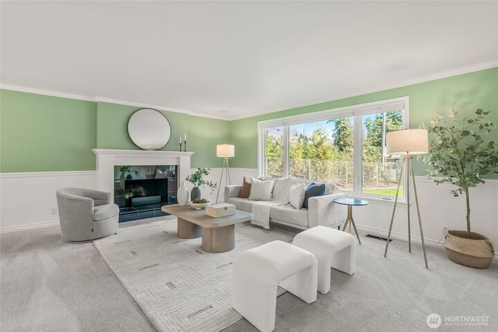 Property Photo: 17733 2nd Place NE WA 98155