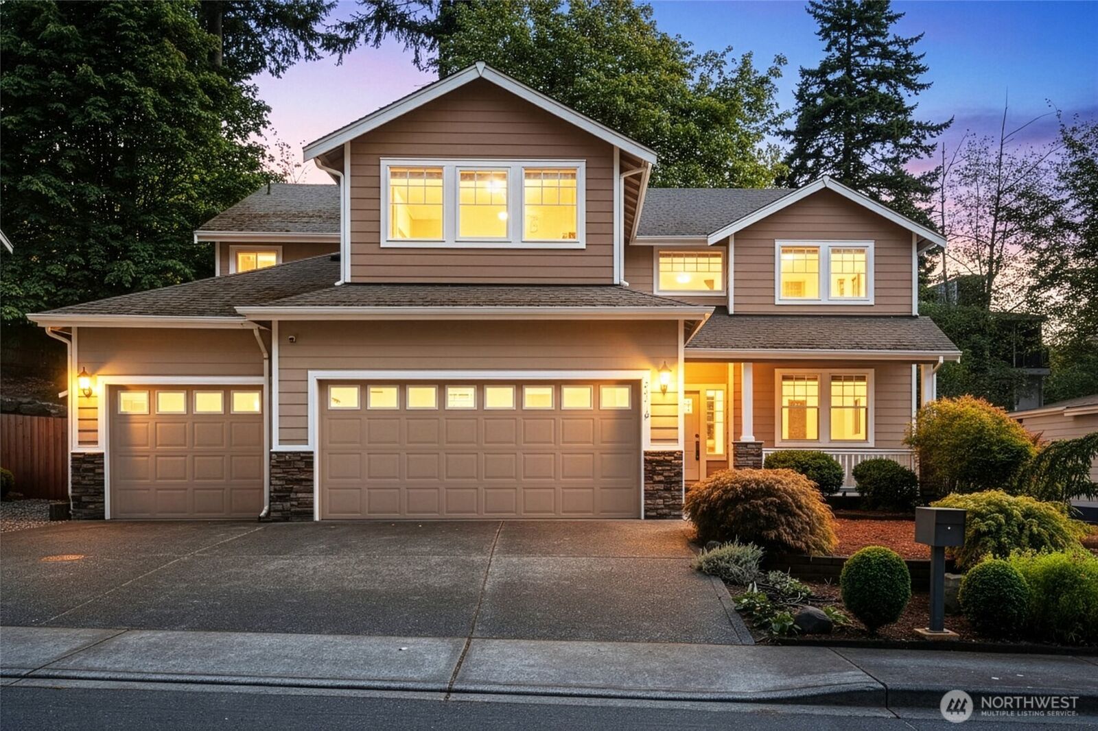 Property Photo: 24416 26th Avenue S WA 98198