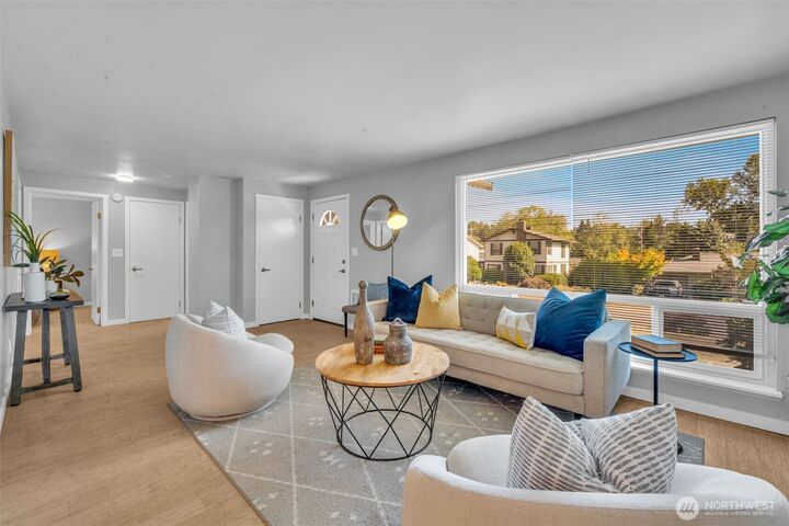 Property Photo: 10237 31st Avenue SW WA 98146