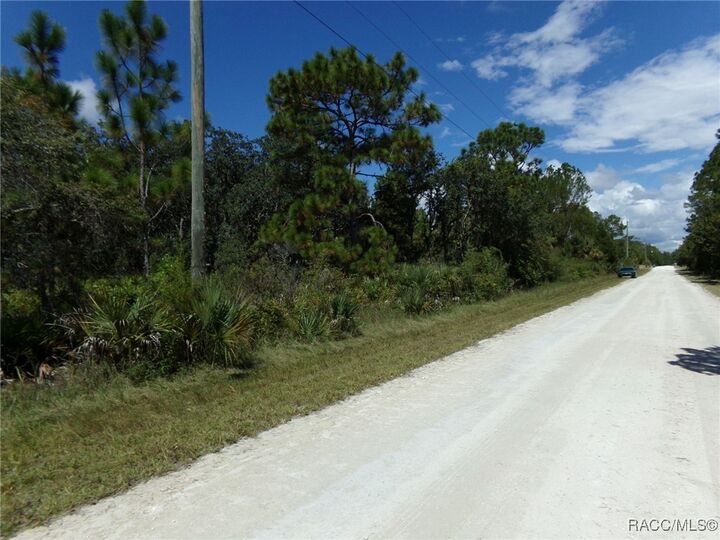 Property Photo: 18303 Ramsey Road FL 34614