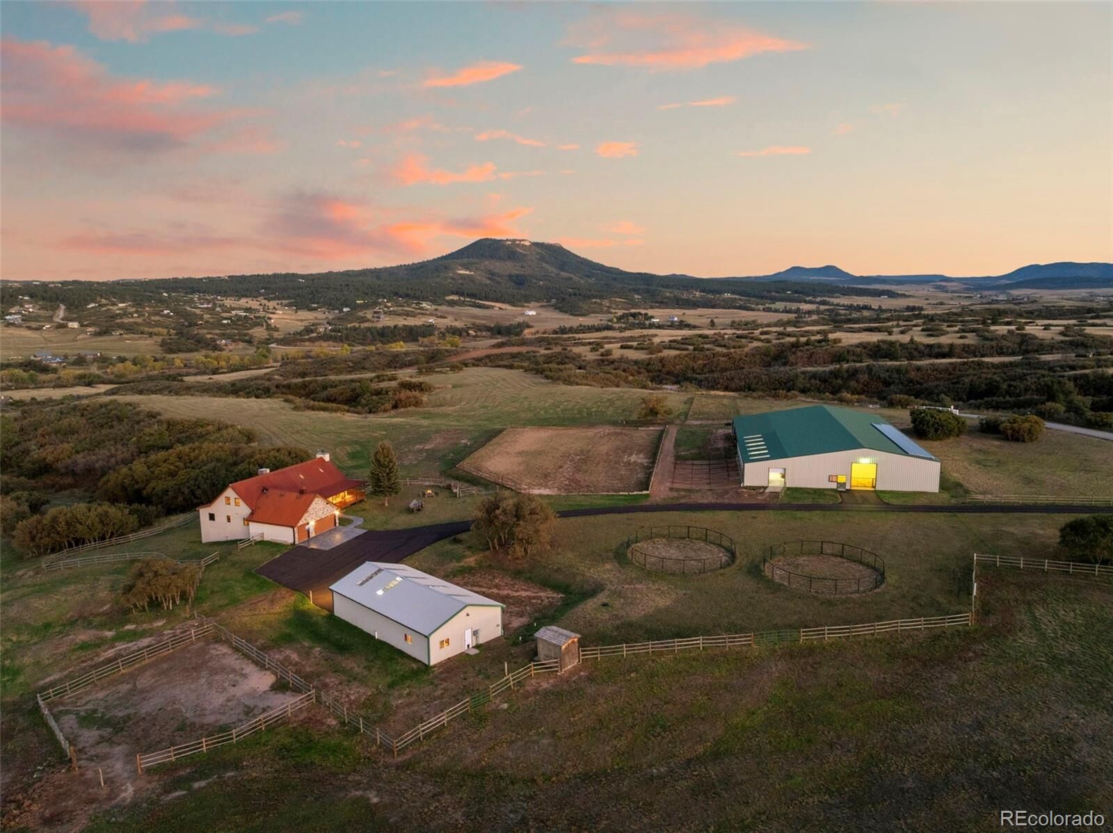 Property Photo:  5351 Tall Horse Trail  CO 80135 