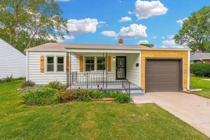 Property Photo: 1833 S Erie St KS 67211