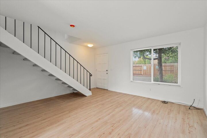 Property Photo: 27418 Susan Place 3 CA 94544