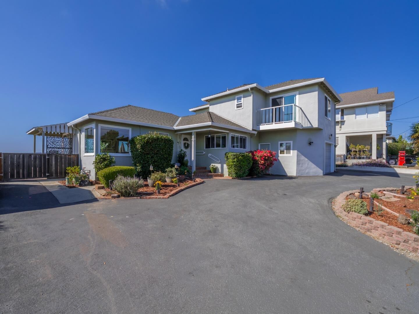 Property Photo:  3401 Crestline Way  CA 95073 