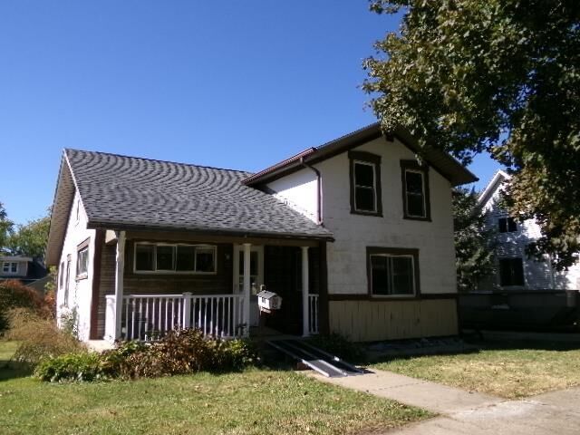 Property Photo:  217 North Pearl Street  WI 53548