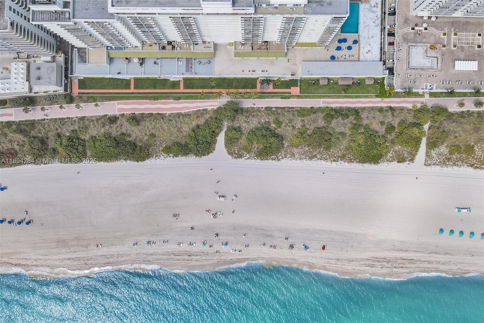 Property Photo:  5601 Collins Ave 504  FL 33140 