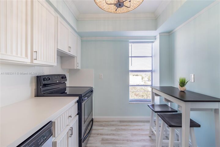 Property Photo: 1455 West Ave 601 FL 33139