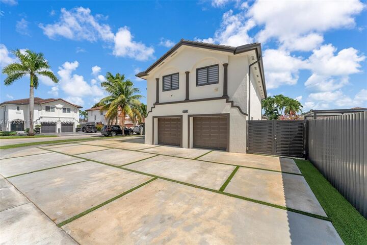 Property Photo:  3121 SW 151st Ct  FL 33185